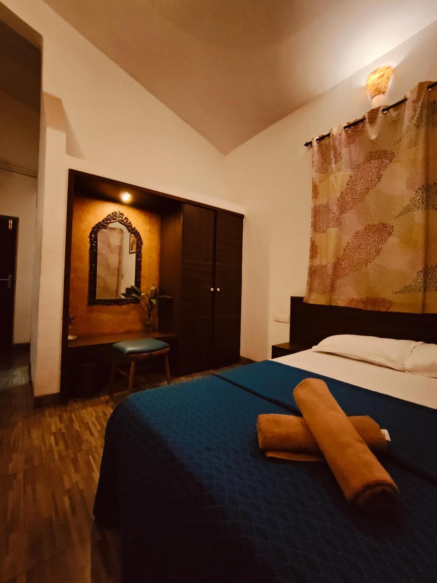 Hotel Bonanza บากา ภายนอก รูปภาพ